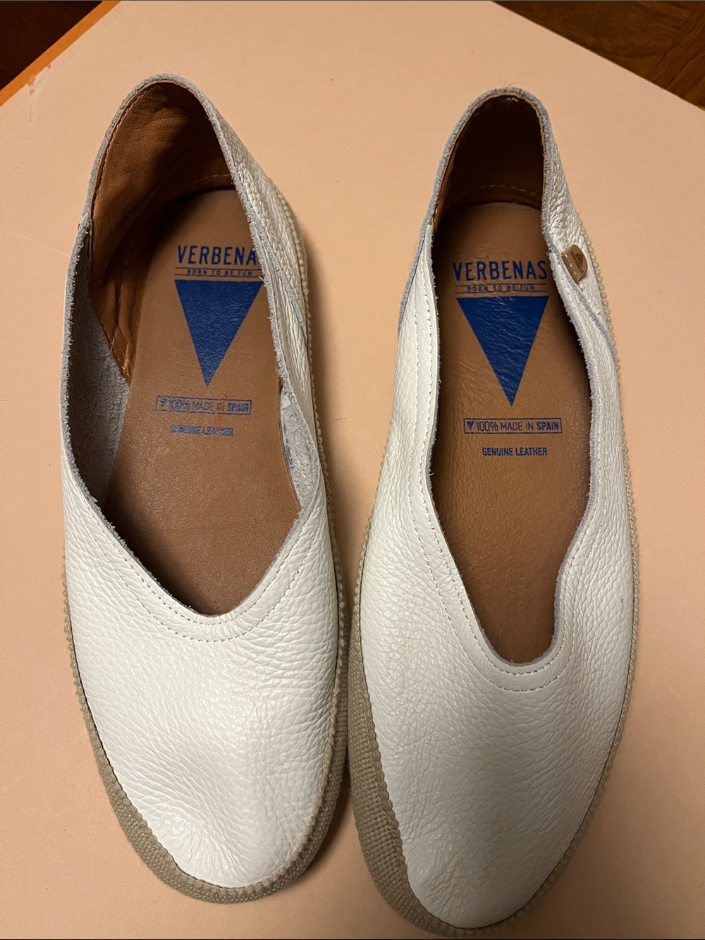 Women's White Leather Slip-On Flats from verbenas, Spain, 39/8 size